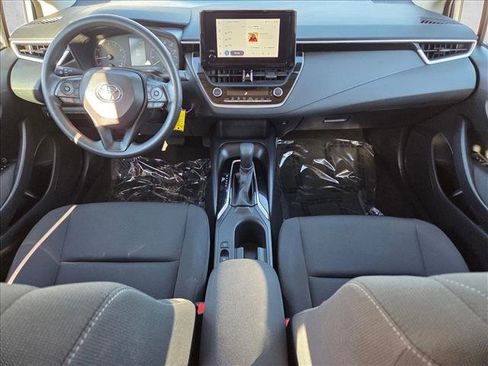 Used 2023 Toyota Corolla LE image 16
