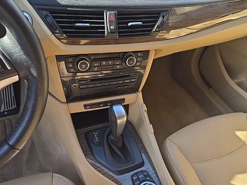 Used 2013 BMW X1 xDrive35i image 4