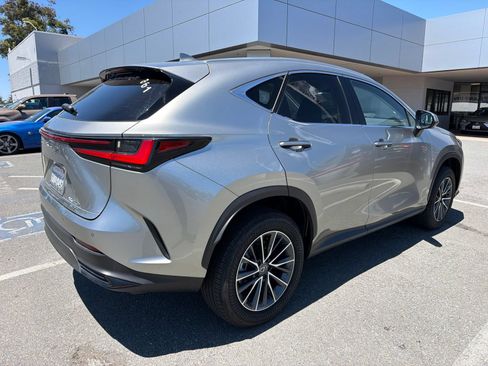 Used 2025 Lexus NX 350h AWD w/ Cold Area Package image 4
