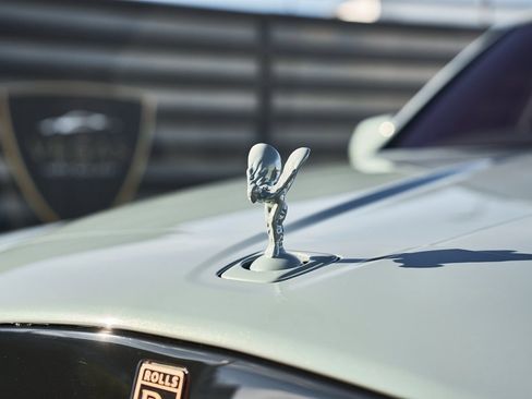 Used 2025 Rolls-Royce Cullinan image 6