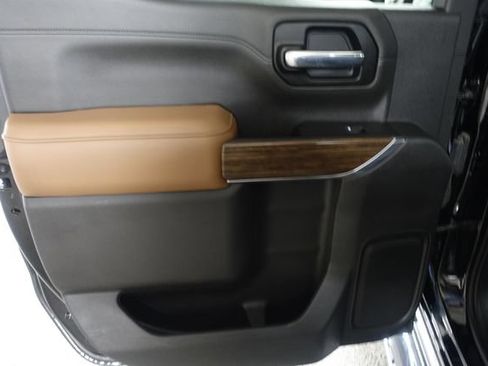 Used 2022 Chevrolet Silverado 1500 High Country w/ LPO, Dark Essentials Package AWD/4WD image 20