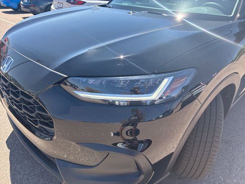 New 2025 Honda HR-V LX image 42