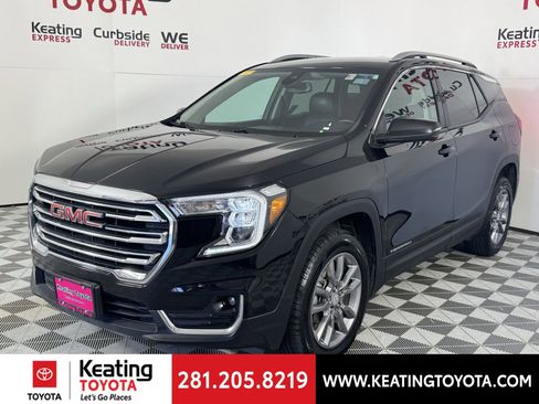 Used 2024 GMC Terrain SLT image 8