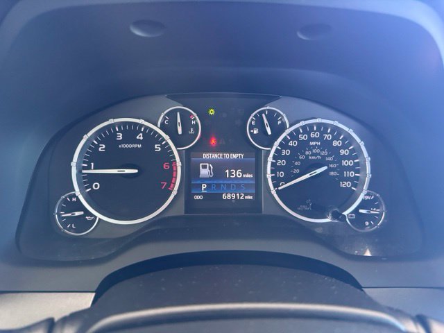 Used 2014 Toyota Tundra SR5 w/ SR5 Upgrade Package RWD image 16