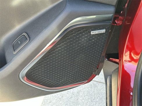 New 2025 GMC Acadia Elevation image 19