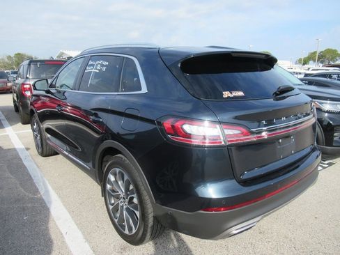 Certified 2022 Lincoln Nautilus Reserve w/ Equipment Group 201A image 3