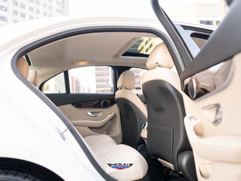 Used 2021 Mercedes-Benz C 300 Sedan image 19