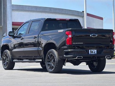 New 2026 Chevrolet Silverado 1500 LT Trail Boss w/ LT Trail Boss Premium Package AWD/4WD image 6