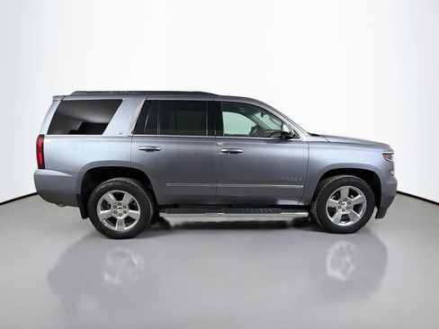 Used 2018 Chevrolet Tahoe LT w/ LT Signature Package AWD/4WD image 5