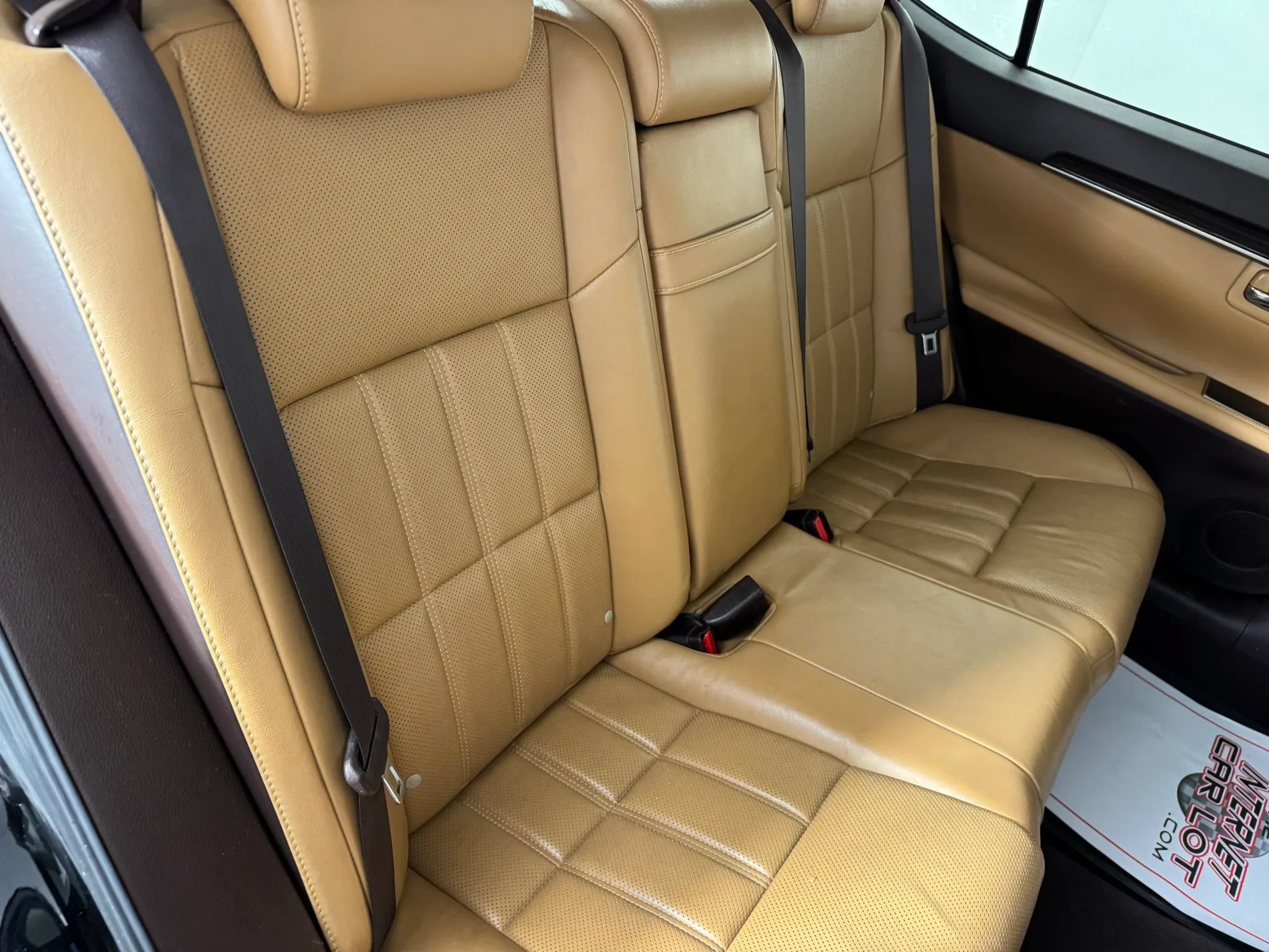 Used 2016 Lexus ES 350 w/ Luxury Package w/Wood Trim FWD image 43