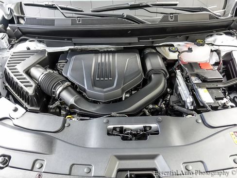 Used 2026 Chevrolet Traverse LT w/ LPO, Floor Liner Package FWD image 21