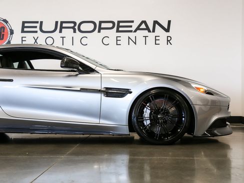 Used 2014 Aston Martin Vanquish Coupe RWD image 15
