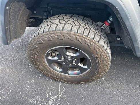 Used 2020 Jeep Gladiator Rubicon image 5