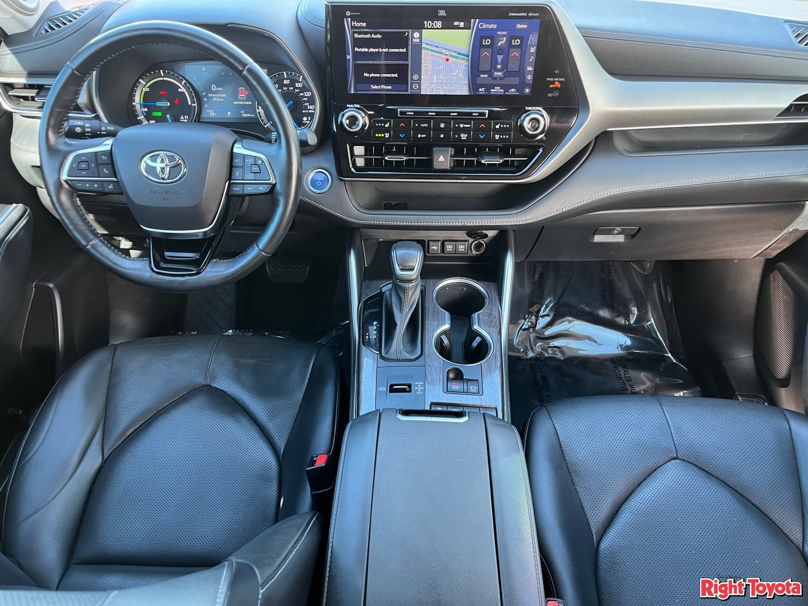 Certified 2021 Toyota Highlander Limited AWD/4WD image 16