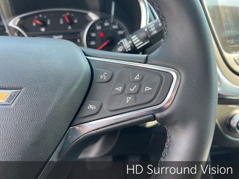 Used 2024 Chevrolet Equinox LT FWD image 15