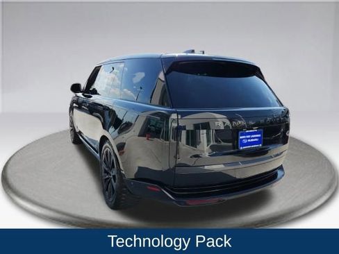 Used 2023 Land Rover Range Rover Long Wheelbase SE image 15