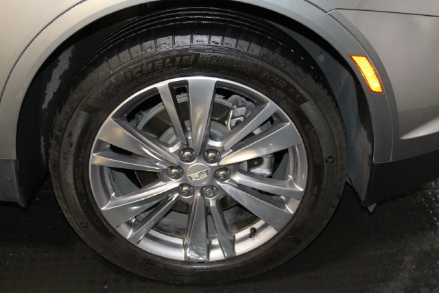 Certified 2024 Cadillac XT5 Premium Luxury AWD/4WD image 33