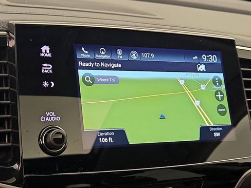 Used 2020 Honda Pilot Touring image 3