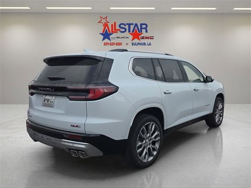 New 2026 GMC Acadia Denali w/ Super Cruise Package image 7