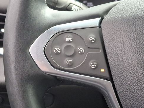 Certified 2023 Chevrolet Traverse RS image 24