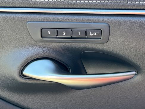 Used 2019 Lexus ES 350 w/ Premium Package FWD image 38