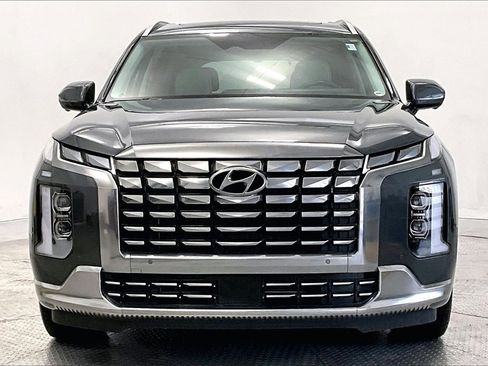 Certified 2023 Hyundai Palisade Calligraphy w/ Cargo Package image 3