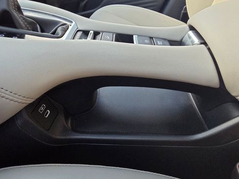 New 2026 Honda HR-V EX-L image 19