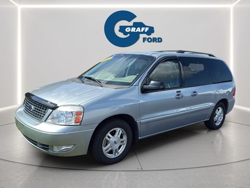 Used 2007 Ford Freestar SEL FWD image 2