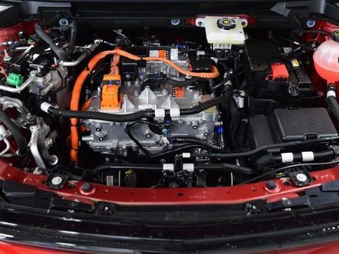 New 2026 Chevrolet Equinox EV LT w/ Convenience Package II FWD image 28