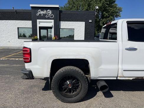 Used 2015 Chevrolet Silverado 2500 LTZ w/ Duramax Plus Package image 4