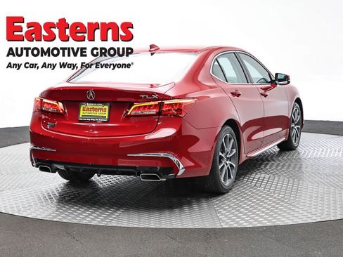 Used 2018 Acura TLX V6 w/ Technology Package FWD image 5