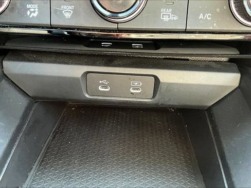 Used 2023 Honda Accord EX-L image 13