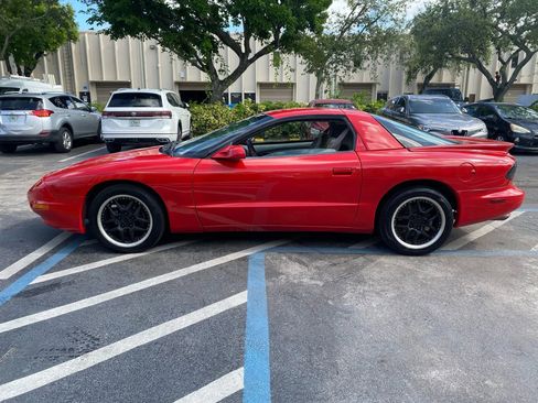 Used 1994 Pontiac Firebird Formula RWD image 8