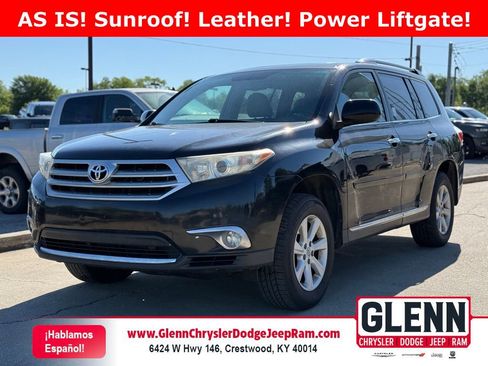 Used 2012 Toyota Highlander SE w/ Tow Pkg FWD image 1