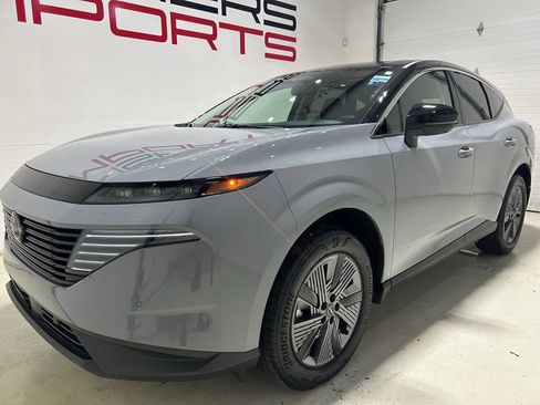 Used 2025 Nissan Murano SL AWD/4WD image 2