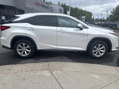 Used 2016 Lexus RX 450h AWD w/ Accessory Package image 4