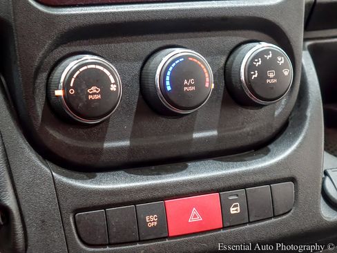 Used 2017 RAM ProMaster 1500 image 13