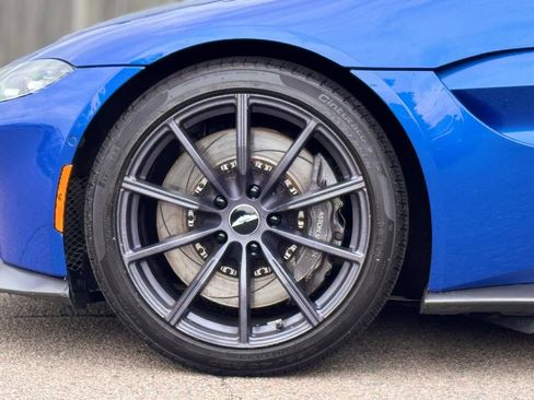 Used 2020 Aston Martin V8 Vantage Coupe RWD image 13
