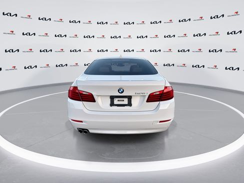 Used 2016 BMW 528i Sedan RWD image 7