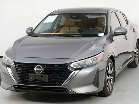 Used 2024 Nissan Sentra SV w/ SV Premium Package image 44