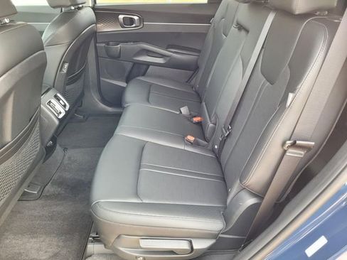 New 2026 Kia Sorento EX AWD/4WD image 12