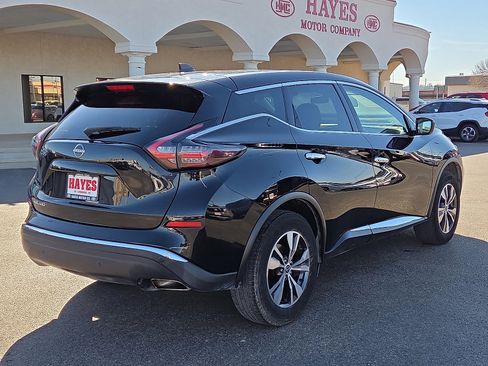 Used 2023 Nissan Murano S image 4