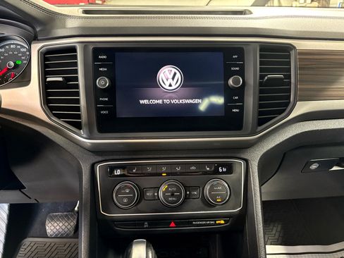 Used 2021 Volkswagen Atlas SE w/ Panoramic Sunroof Package image 34