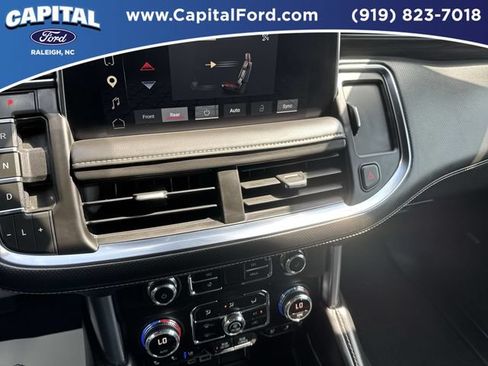 Used 2023 GMC Yukon XL SLT w/ SLT Premium Package AWD/4WD image 27