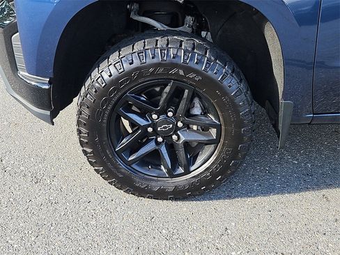 Used 2022 Chevrolet Silverado 1500 Custom Trail Boss w/ Safety Confidence Package image 7