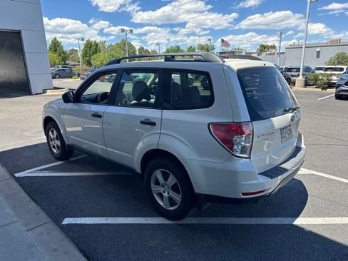 Used 2012 Subaru Forester 2.5X w/ Popular Pkg 2 AWD/4WD image 4