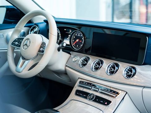 Used 2019 Mercedes-Benz E 450 Coupe image 22