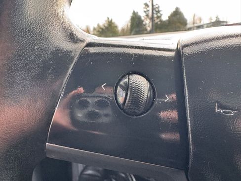 Used 2018 Tesla Model 3 Long Range image 27