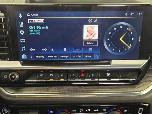 Used 2024 Chevrolet Silverado 1500 LTZ AWD/4WD image 17