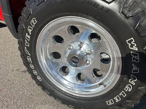 Used 2025 GMC Sierra 1500 Pro w/ Pro Value Package image 22